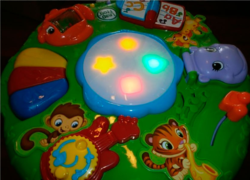 LeapFrog Animal Adventure Learning Table
