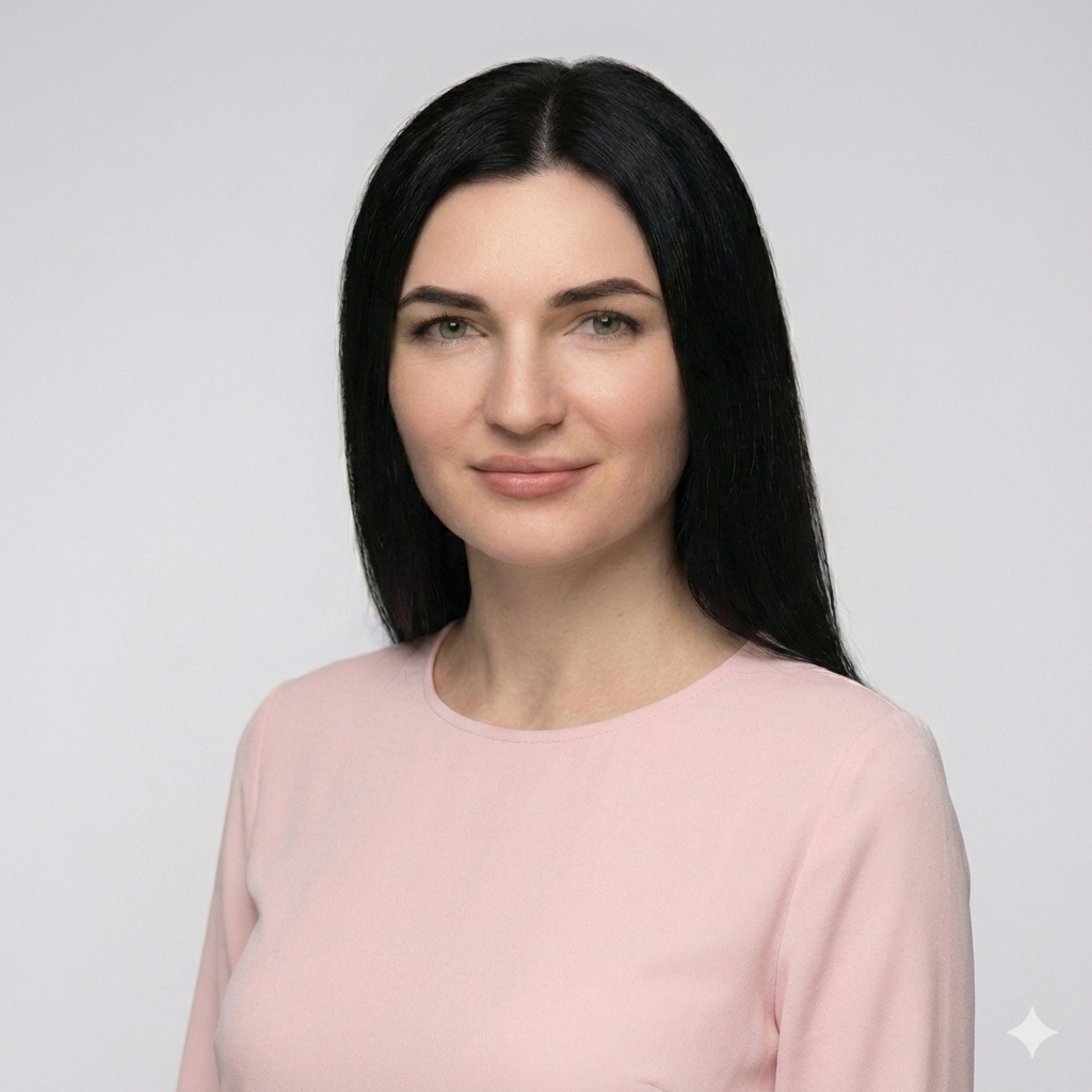 Кристина - менеджер по работе с клиентами TikTak